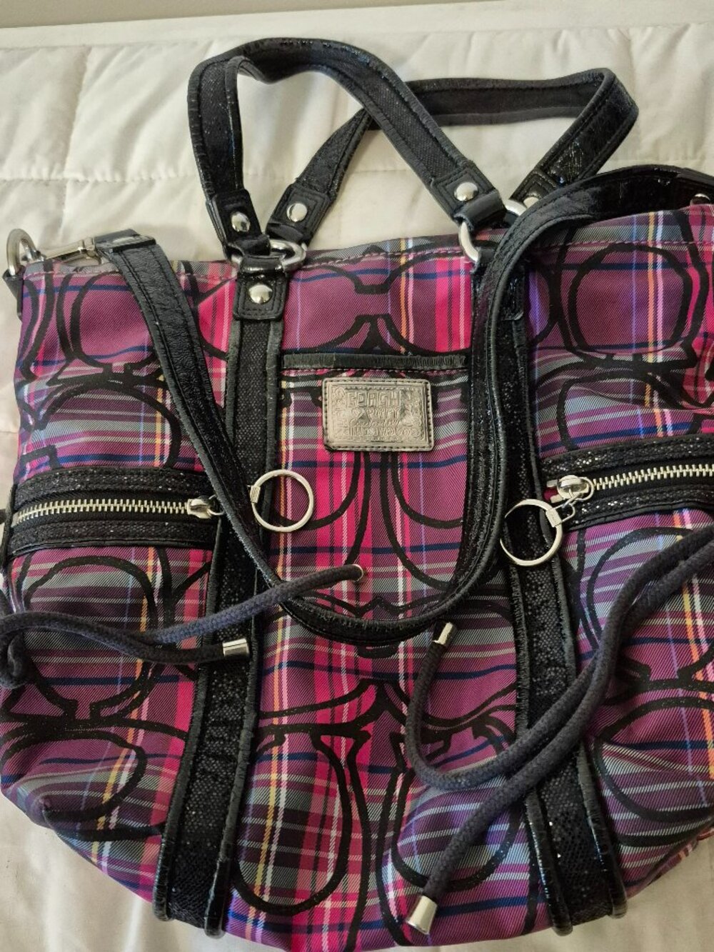 Coach Purple Poppy Canvas/Leather Shoulder Bag F0926-14371 EUC No charm